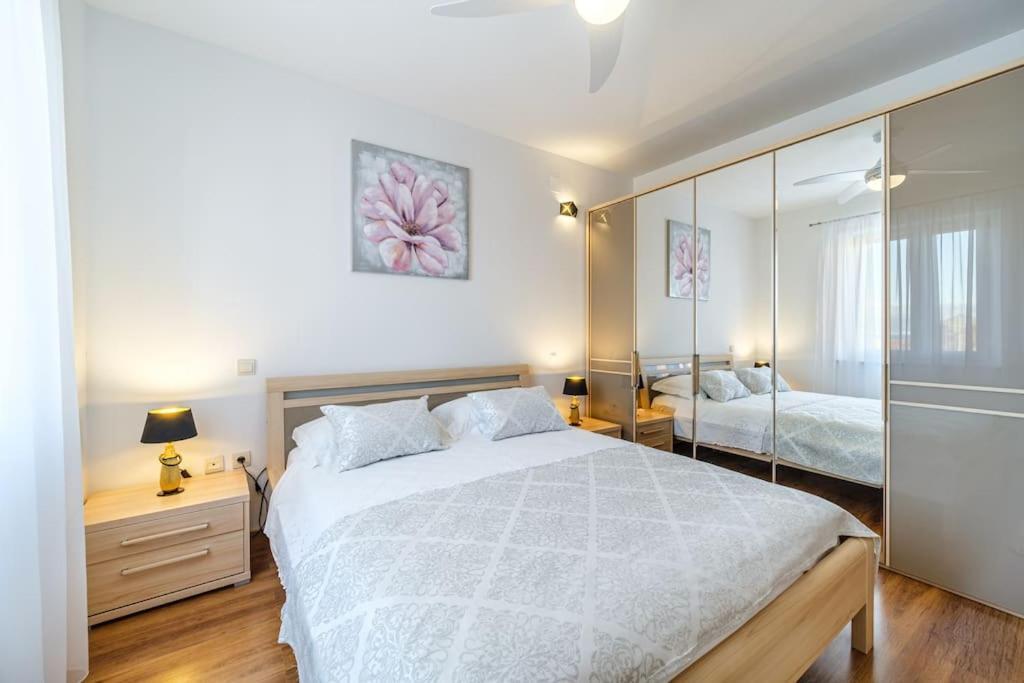 Peters Apartment スティヴァン エクステリア 写真